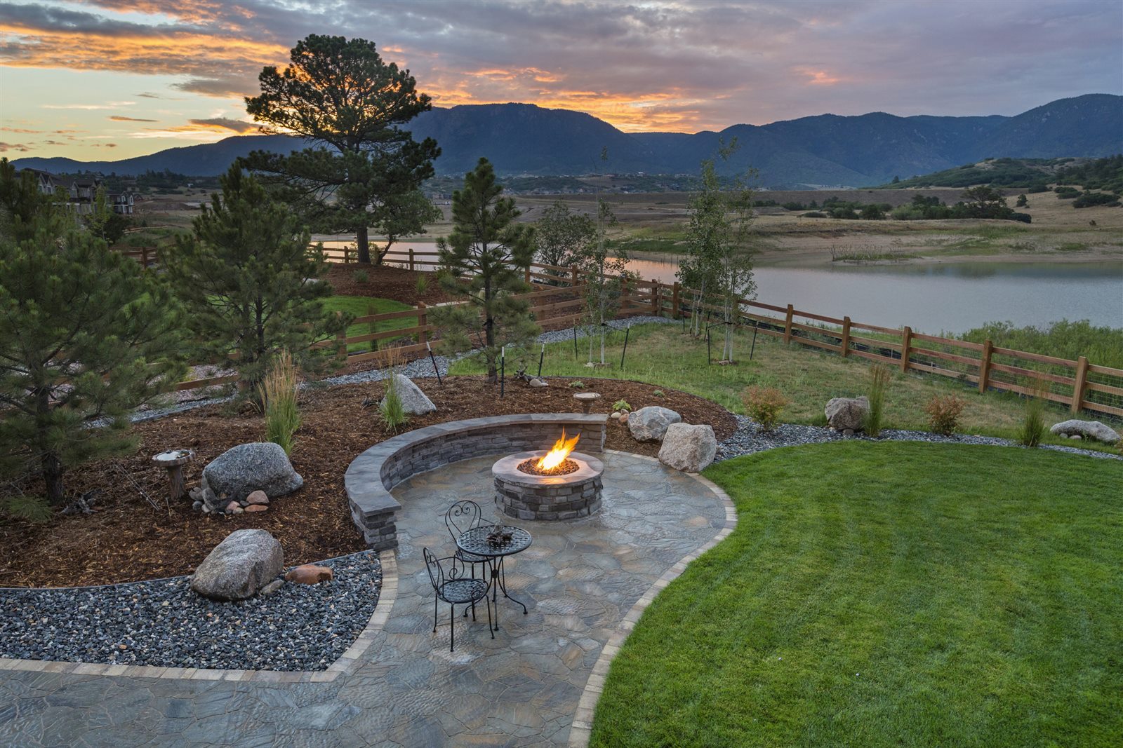 Emergency landscape service and outdoor care in Elk Grove, CA